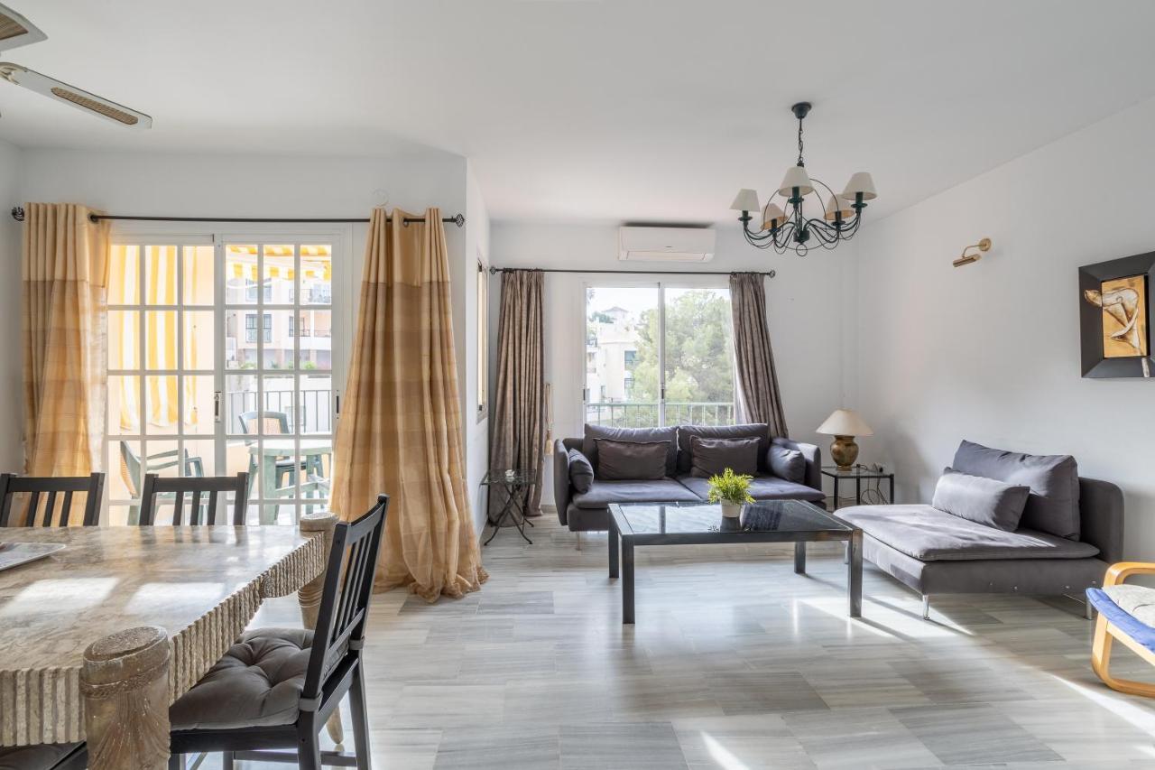 Las Flores 5 - Large Townhouse Nerja Extérieur photo