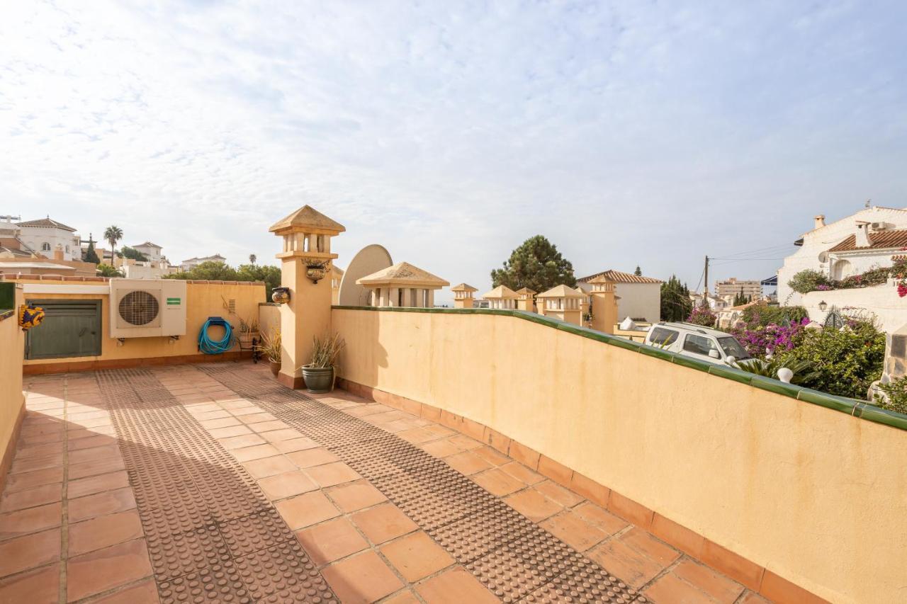Las Flores 5 - Large Townhouse Nerja Extérieur photo