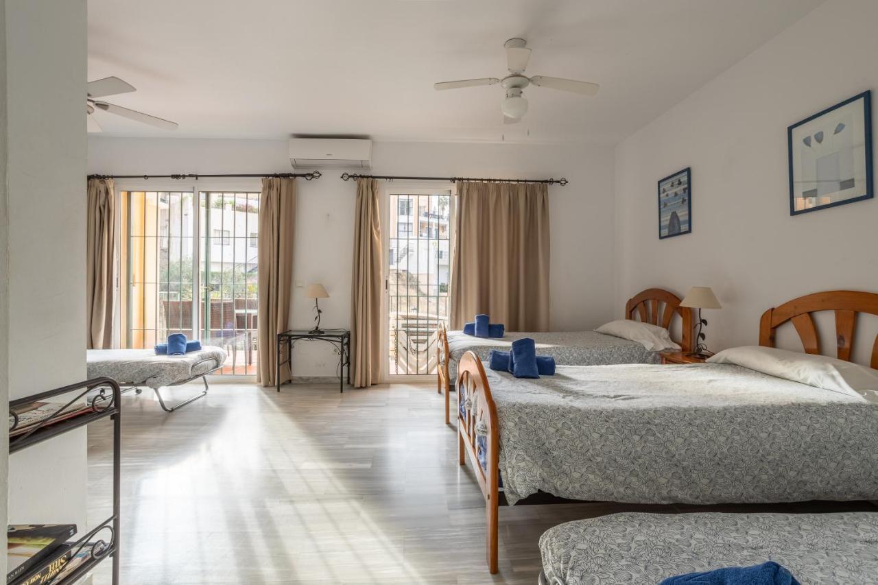 Las Flores 5 - Large Townhouse Nerja Extérieur photo